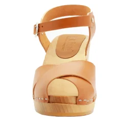 BJORK Duve Mid-heel Leather Peep Toe Wooden Clog Sandals