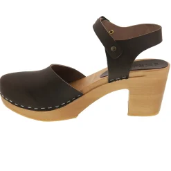 BJORK MARGARETA Swedish Wood Clog Sandals in Oiled Leather