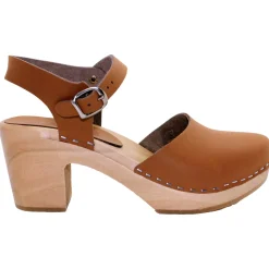 BJORK MARGARETA Swedish Wood Clog Sandals in Oiled Leather