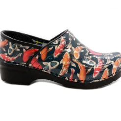 BJORK PROFESSIONAL Lykke Leather Clogs - CLOSEOUT