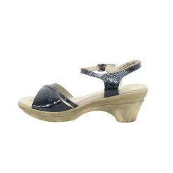 DROMEDARIS Sample Sale - Group D - Mid Heel