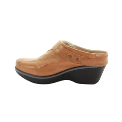 DROMEDARIS Sample Sale - Group E - Mid Heel