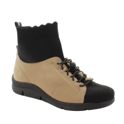 DROMEDARIS Sample Sale - Group O - Flat Ankle Boot