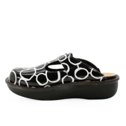 Sanosan Bella Comfort Slip-On Clogs in Zen Circles